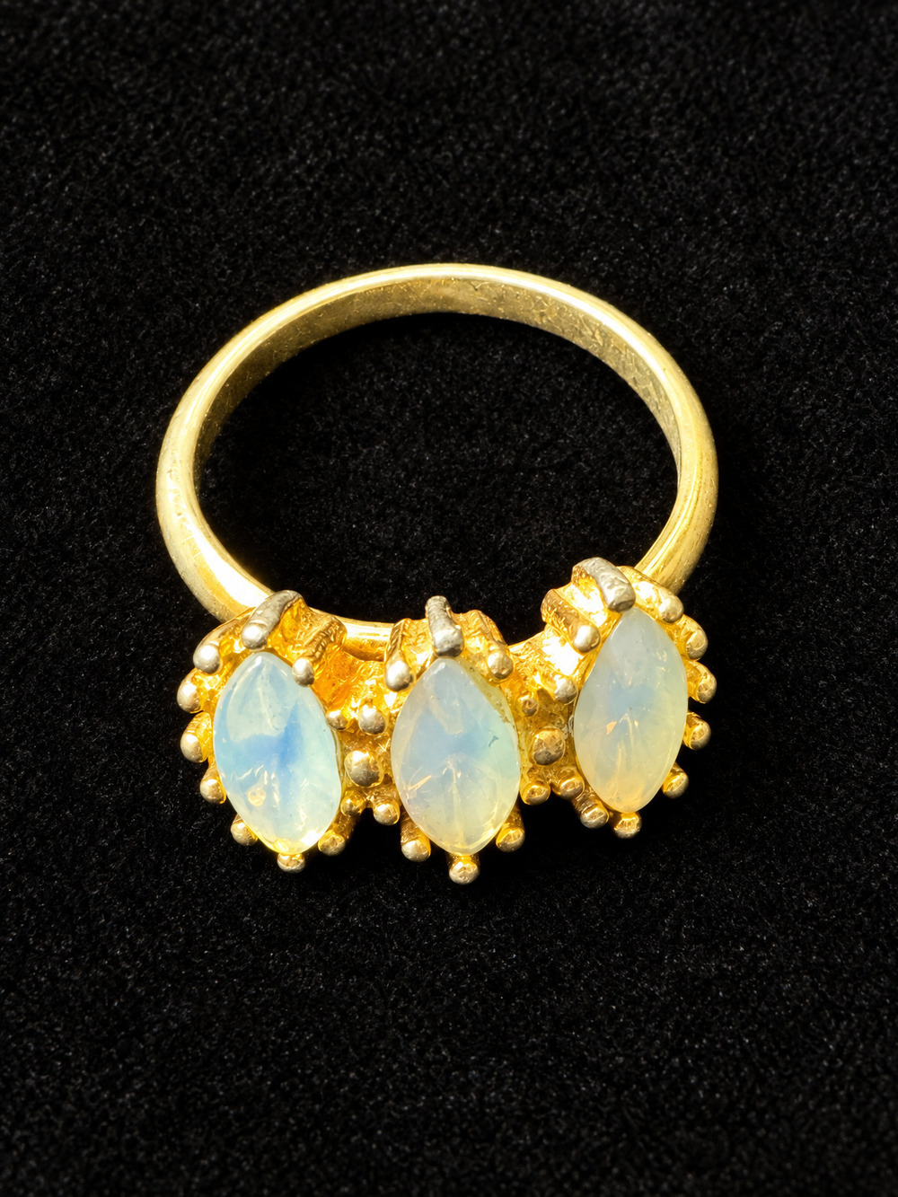 ⚜️ Triple Marquise Ring | Opalite Stones | Gold-Tone Granulation Band 💗